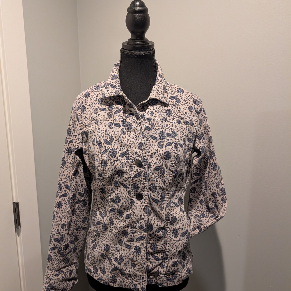 Northern Reflections Black and Cream Patterned Jacket